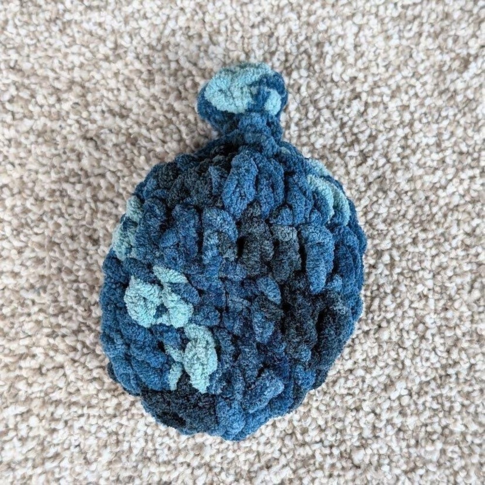 Handmade Crochet Water Balloons Reusable Water Fight Fun Summer Toy Teal Dreams - Picture 2 of 4